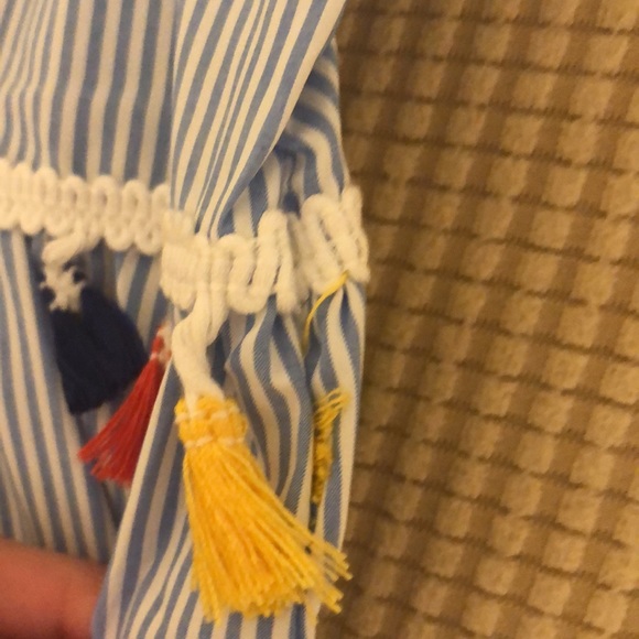 Blue and White Striped Multi Color Tassel Top Size Small - Picture 5 of 13